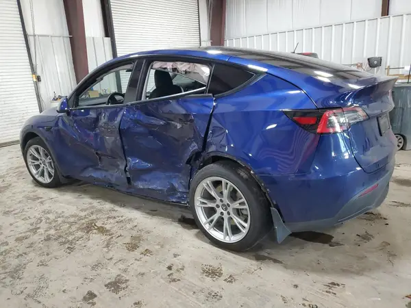 5YJYGDEE5LF038758 2020 TESLA MODEL Y - Image 2