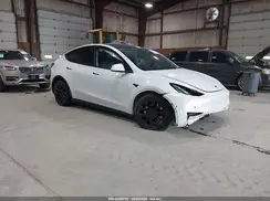 5YJYGDEE5LF041935 2020 TESLA MODEL Y