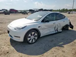 5YJYGDEE5LF045161 2020 TESLA MODEL Y