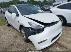 5YJYGDEE5LF048058 2020 TESLA MODEL Y