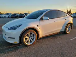 5YJYGDEE5LF051140 2020 TESLA MODEL Y