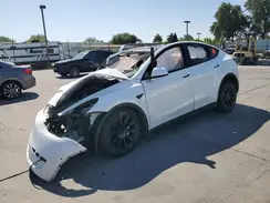 5YJYGDEE5LF055513 2020 TESLA MODEL Y