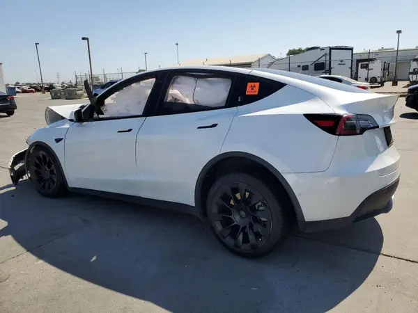 5YJYGDEE5LF055513 2020 TESLA MODEL Y - Image 2