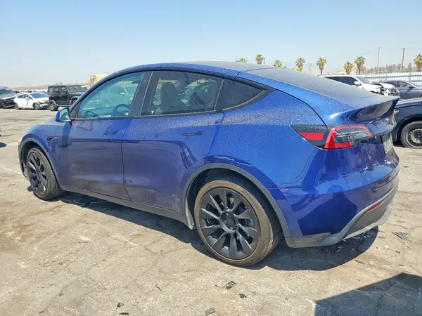 5YJYGDEE5LF056158 2020 TESLA MODEL Y - Image 2