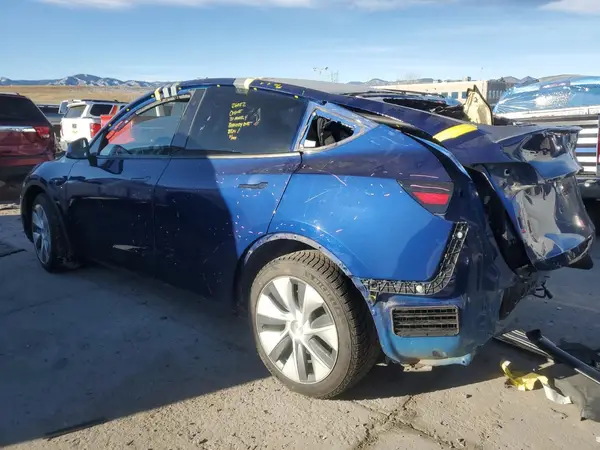 5YJYGDEE5LF059142 2020 TESLA MODEL Y - Image 2