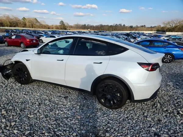 5YJYGDEE5MF060566 2021 TESLA MODEL Y - Image 2