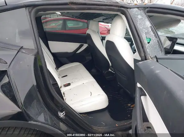 5YJYGDEE5MF060955 2021 TESLA MODEL Y - Image 8