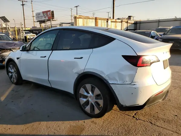 5YJYGDEE5MF072572 2021 TESLA MODEL Y - Image 2