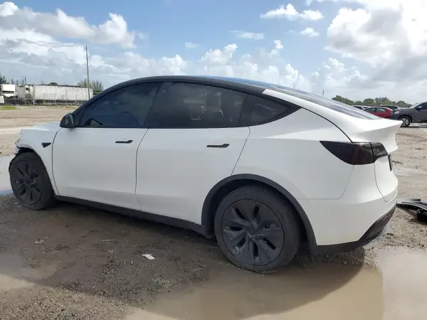 5YJYGDEE5MF074368 2021 TESLA MODEL Y - Image 2