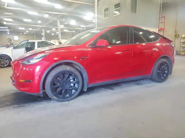 5YJYGDEE5MF080753 2021 TESLA MODEL Y - Image 1