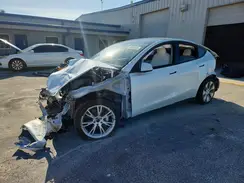 5YJYGDEE5MF085595 2021 TESLA MODEL Y