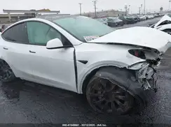 5YJYGDEE5MF091266 2021 TESLA MODEL Y