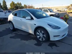 5YJYGDEE5MF096676 2021 TESLA MODEL Y