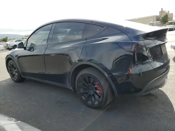 5YJYGDEE5MF097732 2021 TESLA MODEL Y - Image 2