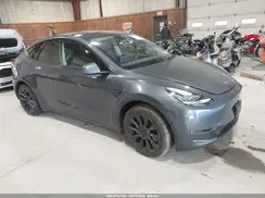 5YJYGDEE5MF111497 2021 TESLA MODEL Y