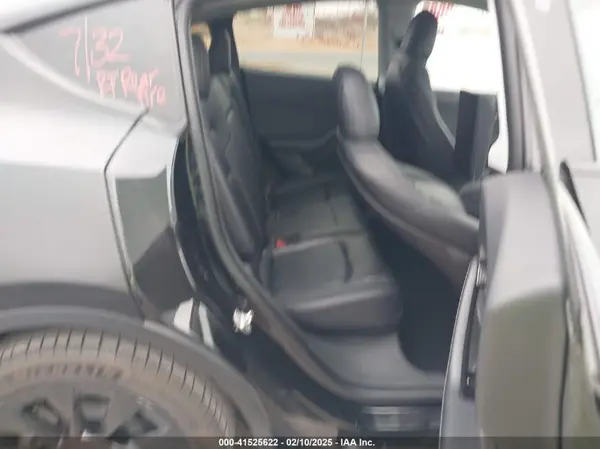 5YJYGDEE5MF111774 2021 TESLA MODEL Y - Image 8