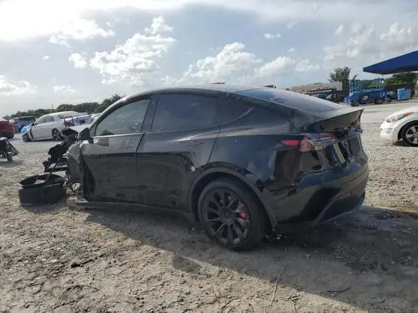 5YJYGDEE5MF115680 2021 TESLA MODEL Y - Image 2
