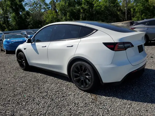 5YJYGDEE5MF141440 2021 TESLA MODEL Y - Image 2
