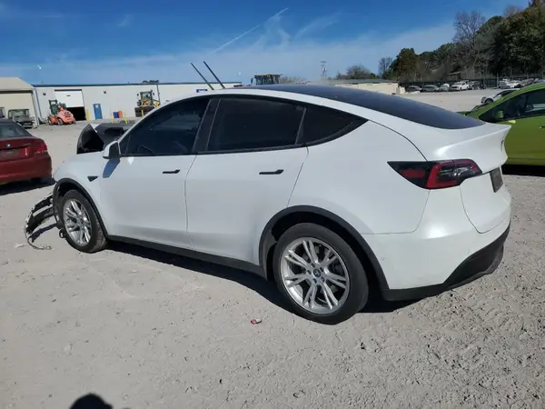 5YJYGDEE5MF173272 2021 TESLA MODEL Y - Image 2