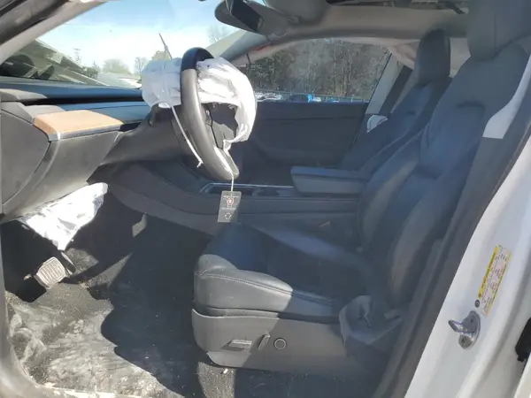 2021 TESLA MODEL Y auction photo 7