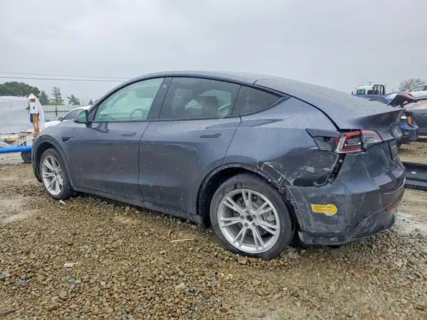 5YJYGDEE5MF181792 2021 TESLA MODEL Y - Image 2