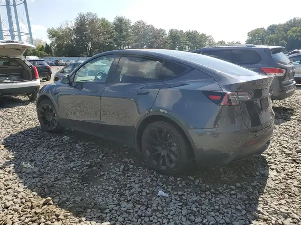 5YJYGDEE5MF183123 2021 TESLA MODEL Y - Image 2