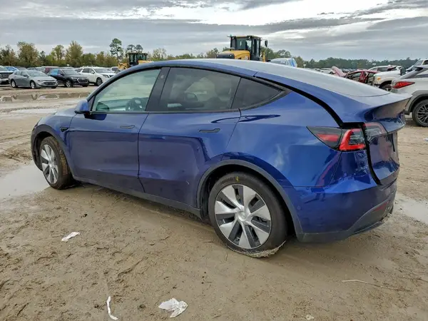 5YJYGDEE5MF183493 2021 TESLA MODEL Y - Image 2