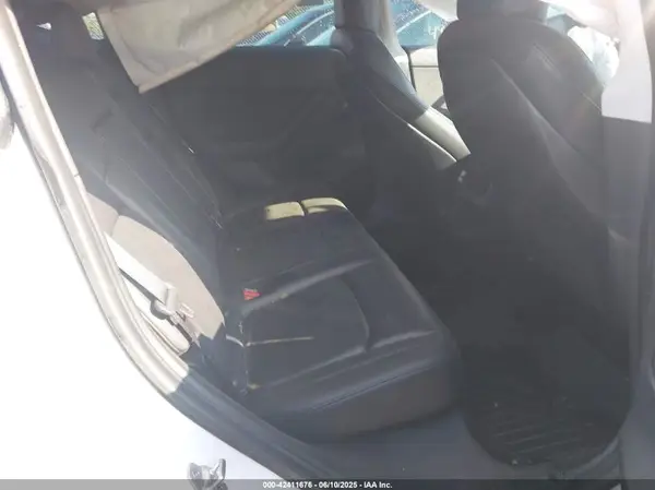 5YJYGDEE5MF184000 2021 TESLA MODEL Y - Image 8