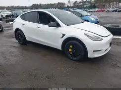 5YJYGDEE5MF185082 2021 TESLA MODEL Y