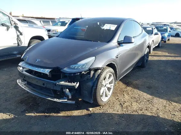 5YJYGDEE5MF191142 2021 TESLA MODEL Y - Image 2