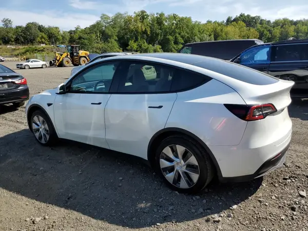 5YJYGDEE5MF202754 2021 TESLA MODEL Y - Image 2