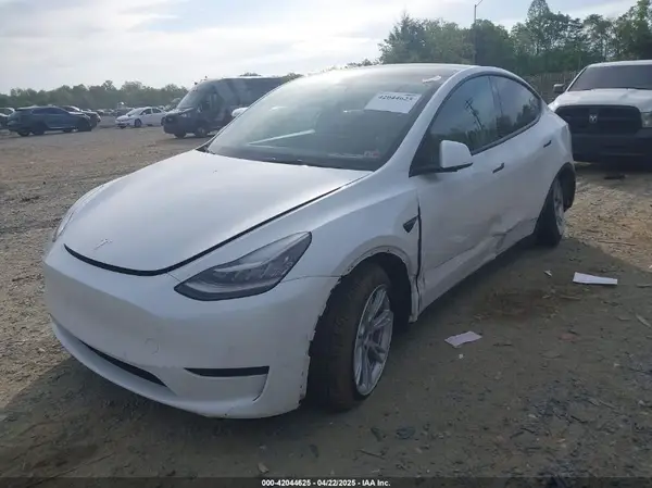 5YJYGDEE5MF204908 2021 TESLA MODEL Y - Image 2