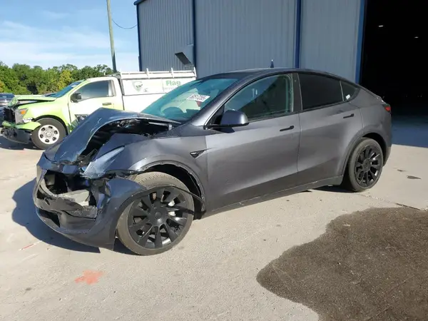 5YJYGDEE5MF207744 2021 TESLA MODEL Y - Image 1