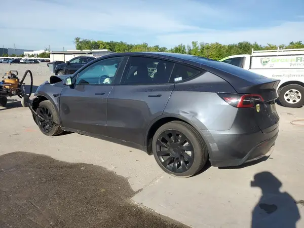 5YJYGDEE5MF207744 2021 TESLA MODEL Y - Image 2