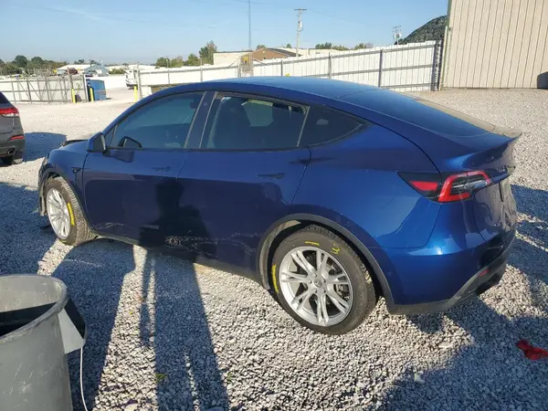 5YJYGDEE5MF208649 2021 TESLA MODEL Y - Image 2