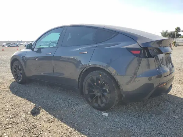5YJYGDEE5MF213382 2021 TESLA MODEL Y - Image 2