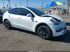 5YJYGDEE5MF214824 2021 TESLA MODEL Y