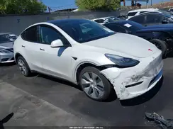 5YJYGDEE5MF214886 2021 TESLA MODEL Y