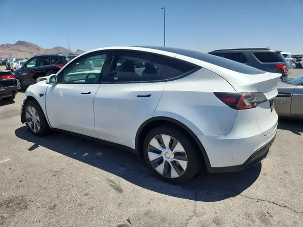 5YJYGDEE5MF241375 2021 TESLA MODEL Y - Image 2