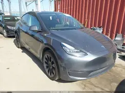 5YJYGDEE5MF241683 2021 TESLA MODEL Y