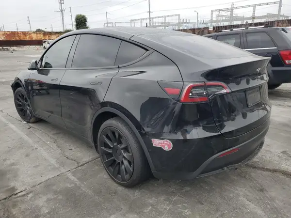 5YJYGDEE5MF241859 2021 TESLA MODEL Y - Image 2