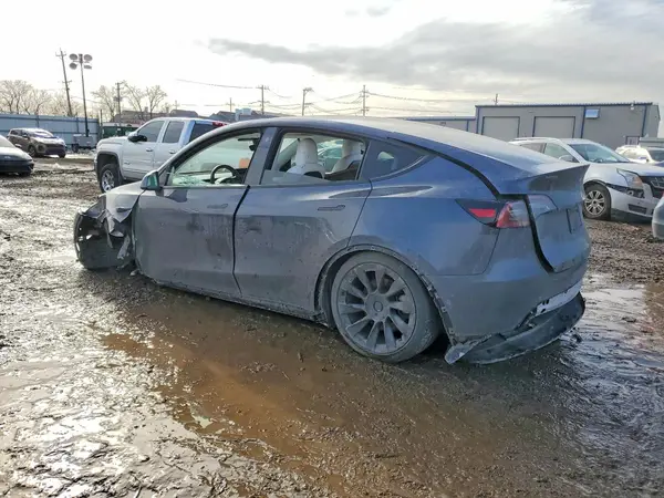 5YJYGDEE5MF246964 2021 TESLA MODEL Y - Image 2