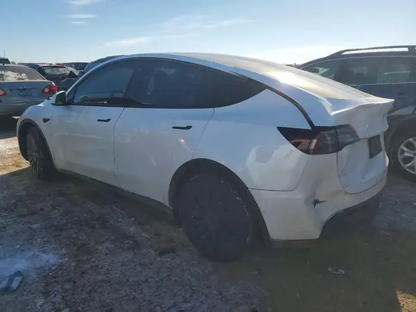 5YJYGDEE5MF251467 2021 TESLA MODEL Y - Image 2