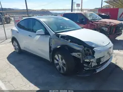 5YJYGDEE5MF251517 2021 TESLA MODEL Y