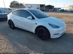 5YJYGDEE5MF257351 2021 TESLA MODEL Y