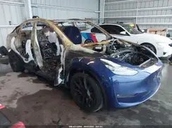 5YJYGDEE5MF263019 2021 TESLA MODEL Y