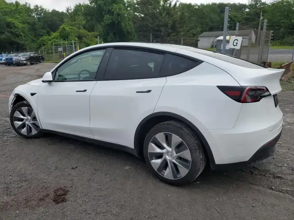 5YJYGDEE5MF263859 2021 TESLA MODEL Y - Image 2