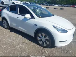 5YJYGDEE5MF266132 2021 TESLA MODEL Y