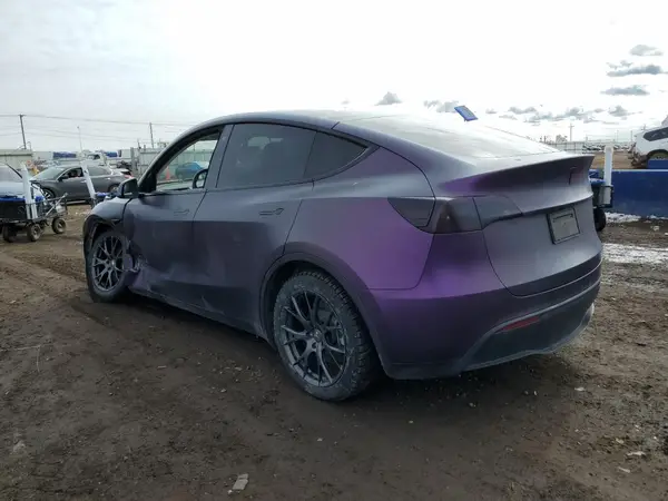 5YJYGDEE5MF269466 2021 TESLA MODEL Y - Image 2
