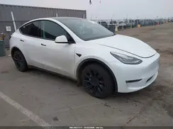 5YJYGDEE5MF275753 2021 TESLA MODEL Y